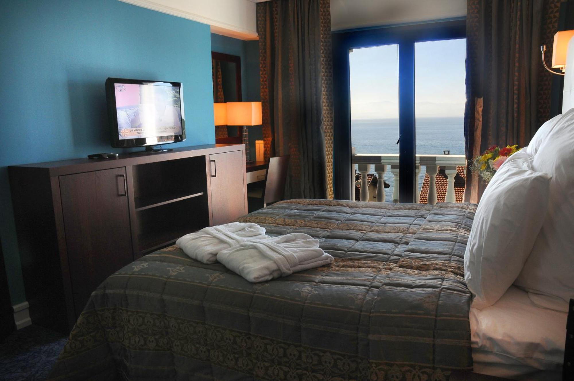Paradise Island Hotel Darica  Bagian luar foto