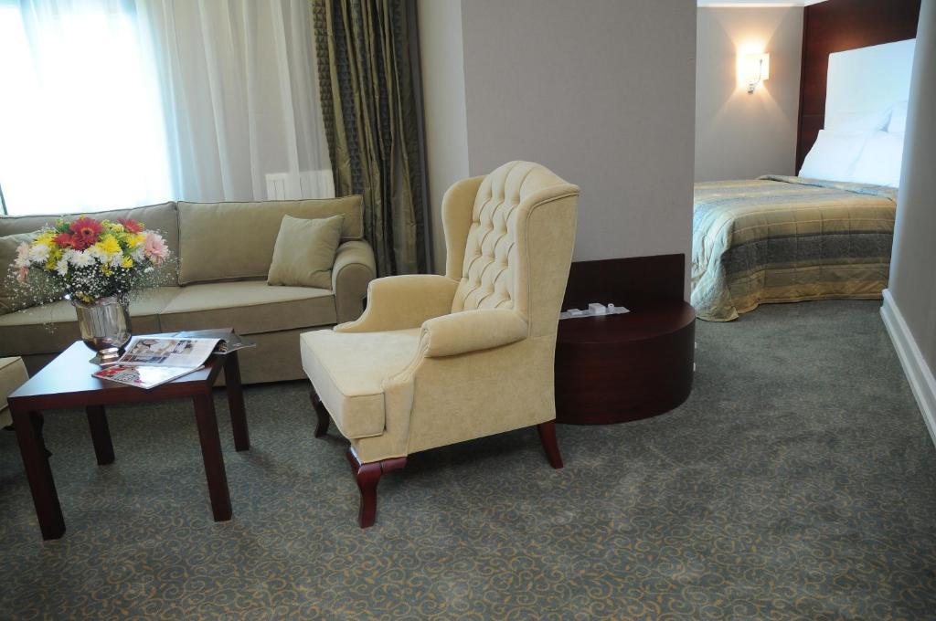 Paradise Island Hotel Darica  Ruang foto
