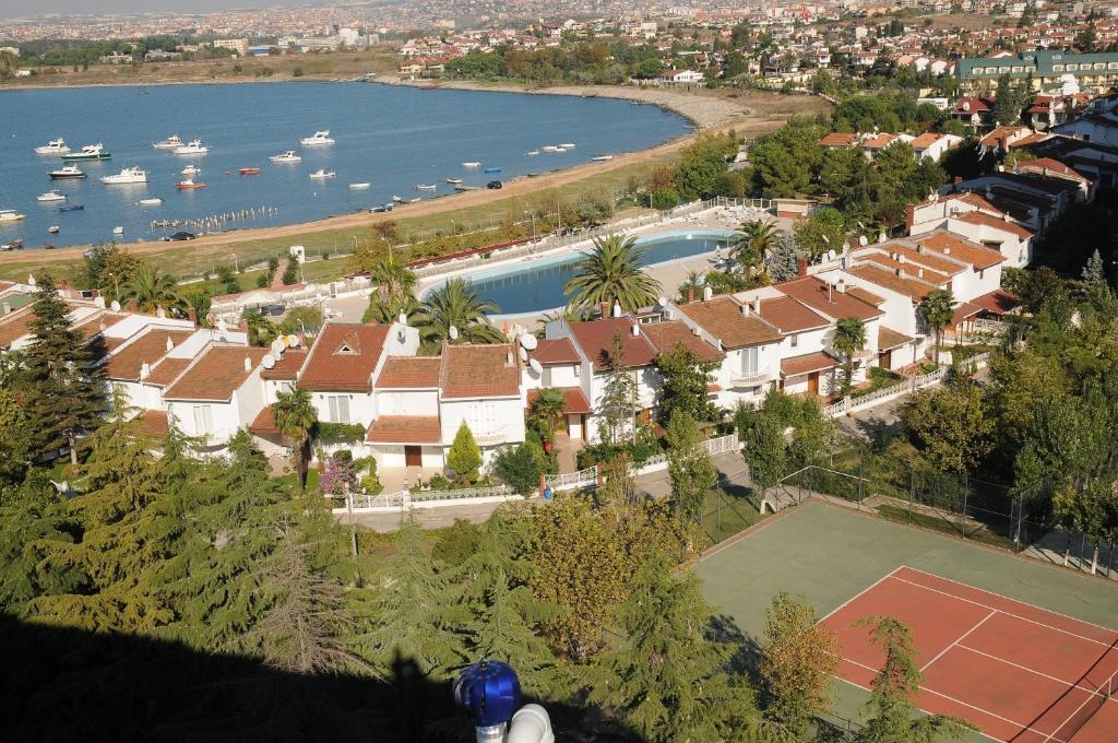 Paradise Island Hotel Darica  Ruang foto